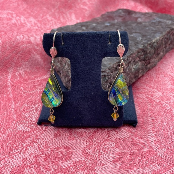 Rainbow Green Glass Tear Drop Dangle Earrings - Picture 8 of 9